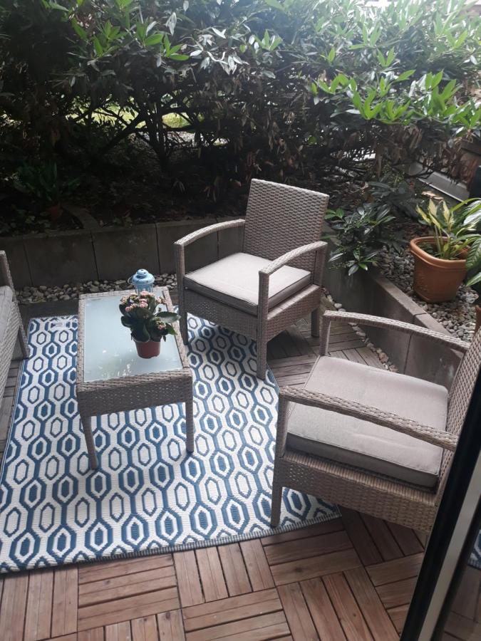 1 Zimmer Wohnung Mit Der Terrasse In Der Innenstadt Wiesbaden Luaran gambar