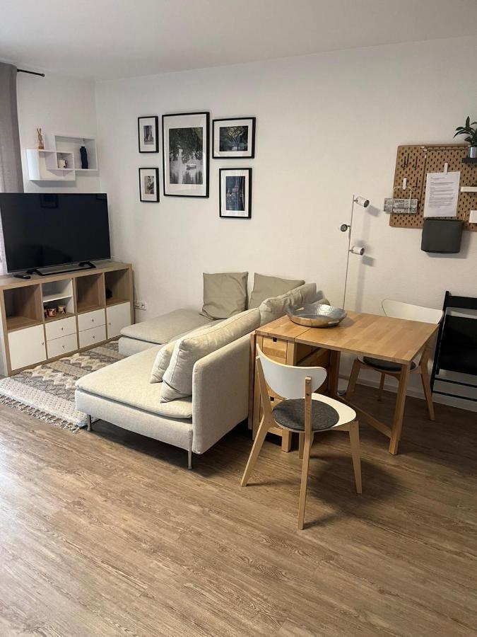 1 Zimmer Wohnung Mit Der Terrasse In Der Innenstadt Wiesbaden Luaran gambar
