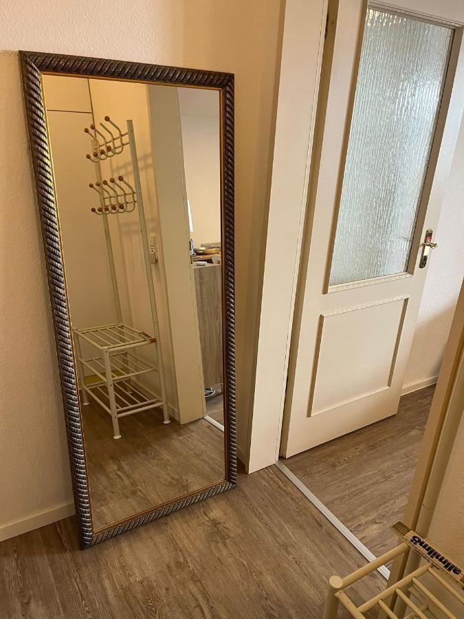 1 Zimmer Wohnung Mit Der Terrasse In Der Innenstadt Wiesbaden Luaran gambar